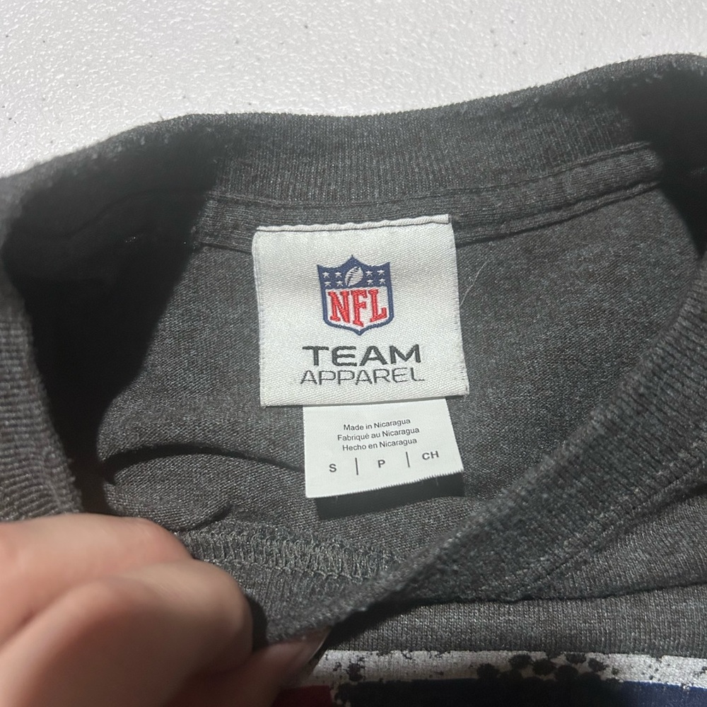 New England Patriots Shirt - Picture 3 of 6